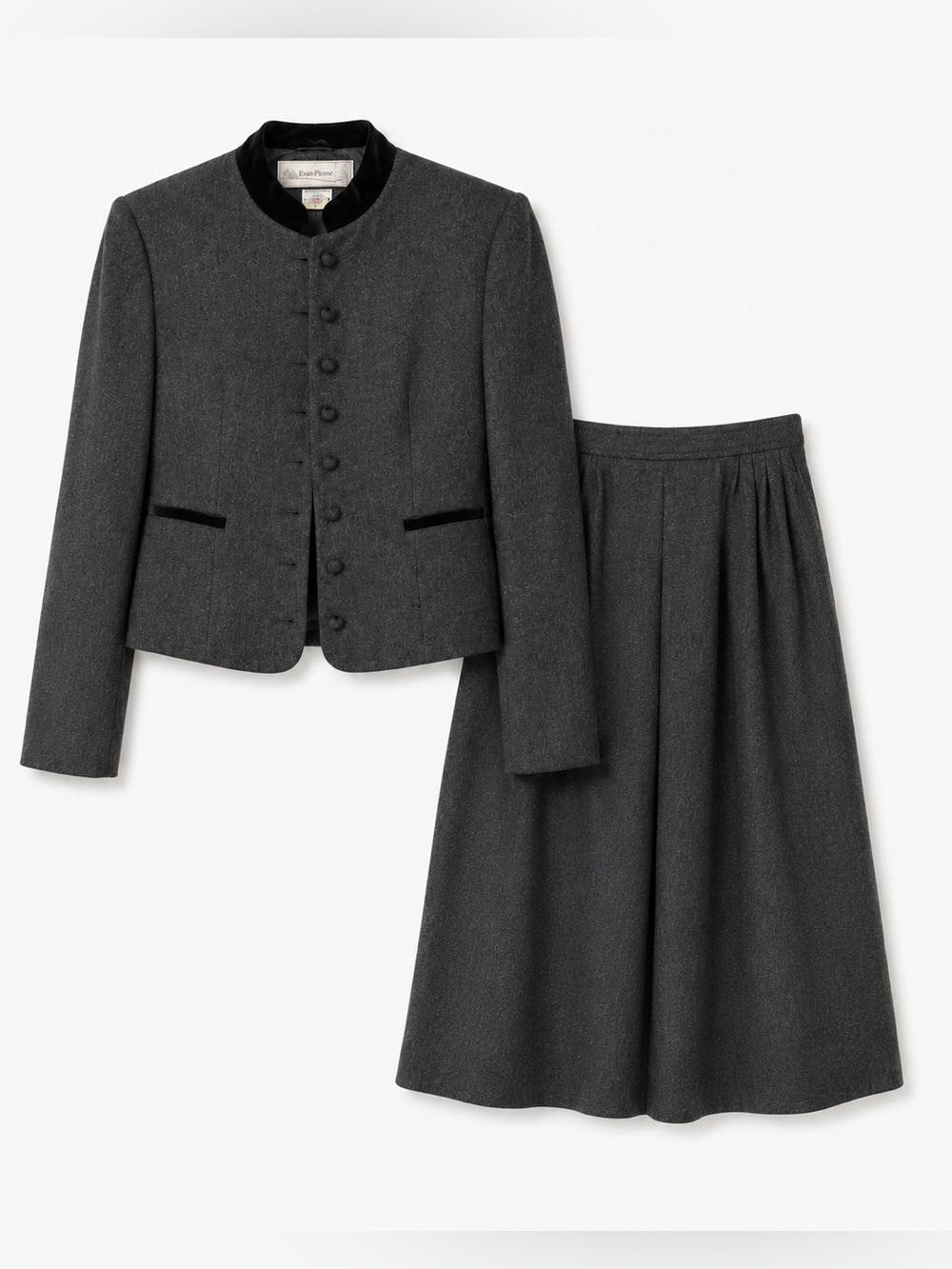 Vintage Evan Picone dark gray wool charcoal velvet trim black Buttons Collar